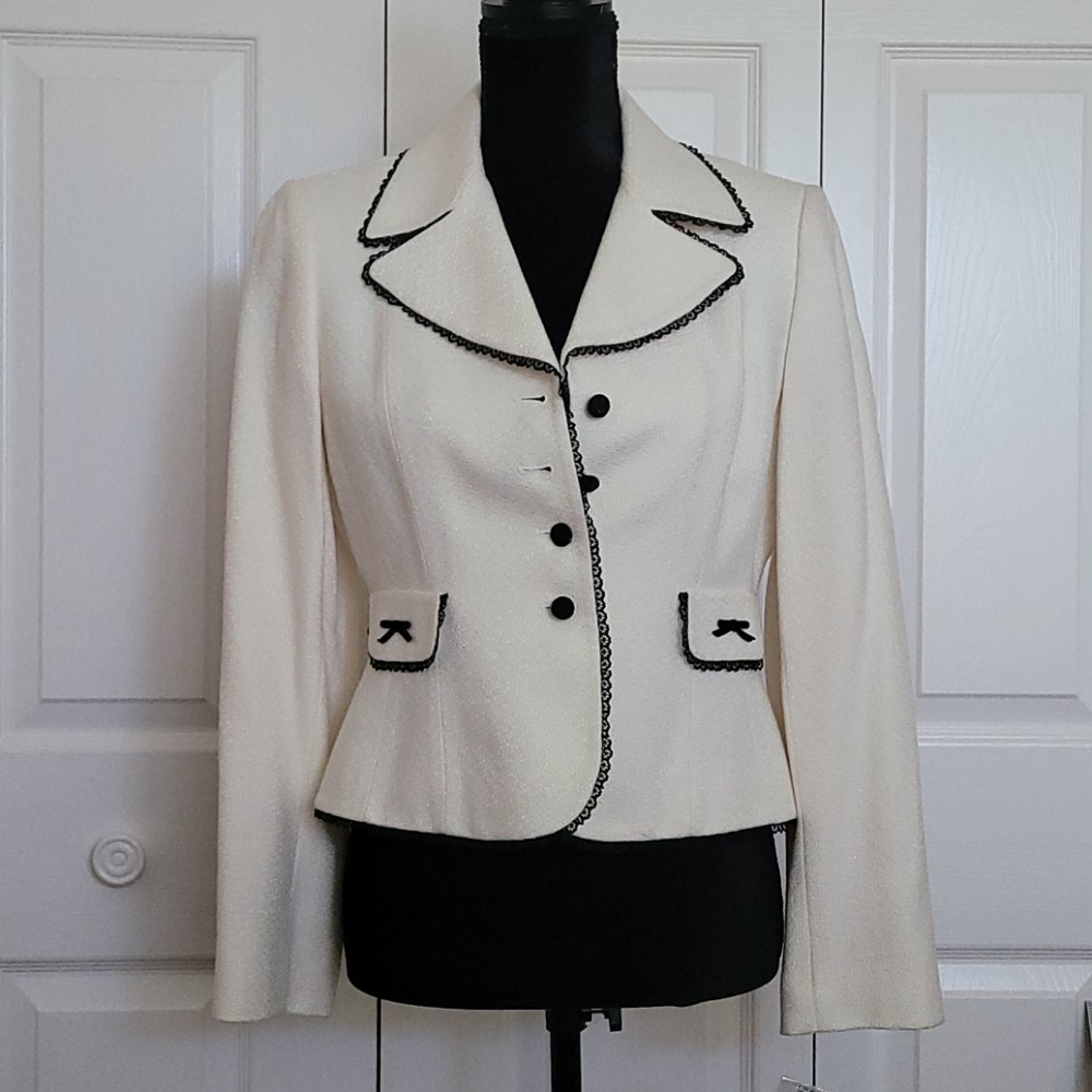 Tahari Vintage Jacket 6P